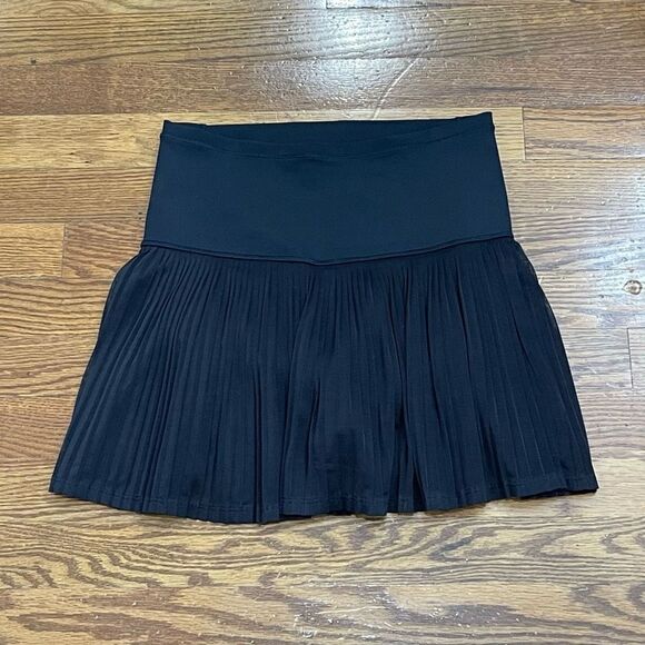 Athleta A-Game Mesh Skort | 13.5" - Picture 1 of 4